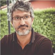 Experiencia en infografía y fotomontaje. Doy clases particulares de Photoshop, Illustrator e InDesign